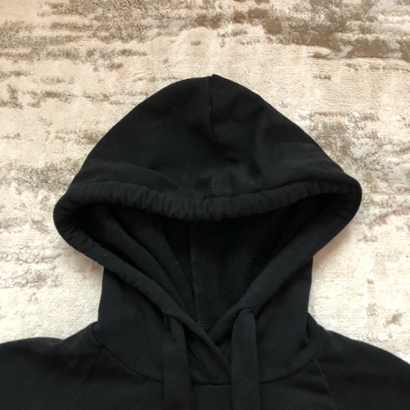 Super Cropped Black Hoodie Size Small - Picture 2 of 8